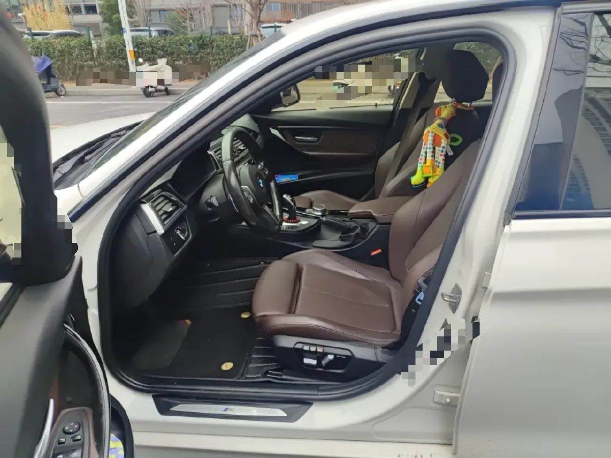 2018 BMW 3 Series 2.0T 184HP L4 8AT,autocango,china used car exporter,china ev exporter,chinese used car exporter,chinese used ev exporter