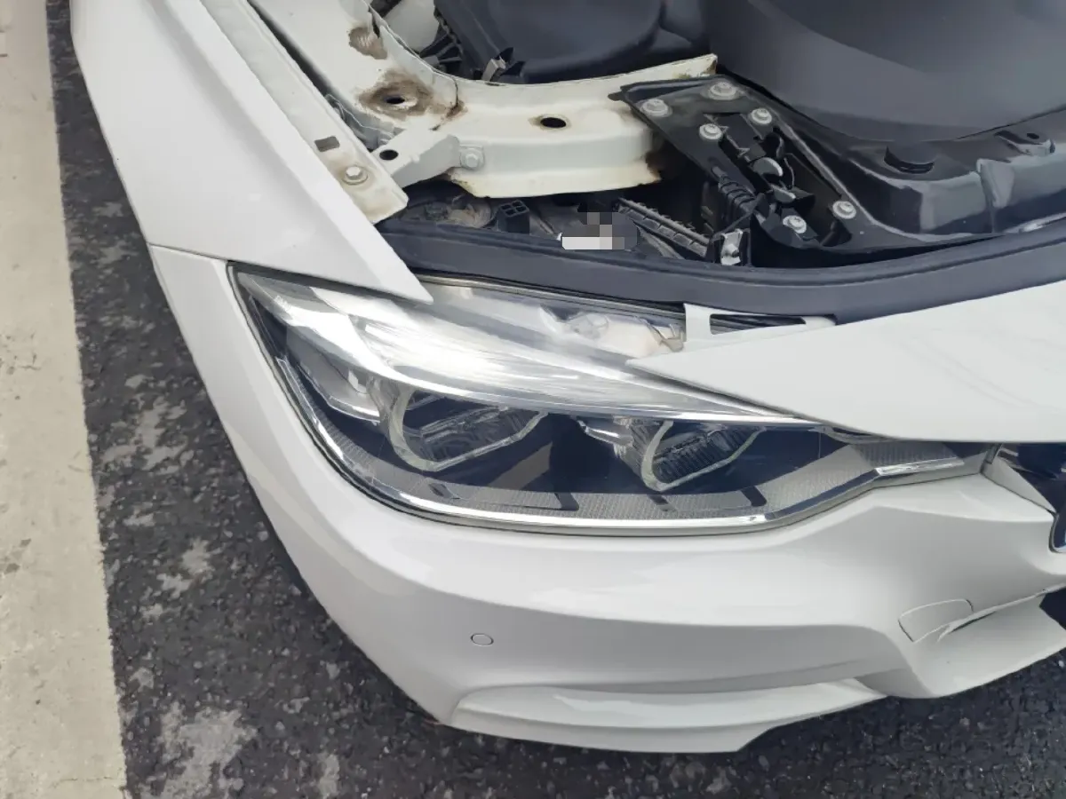 2018 BMW 3 Series 2.0T 184HP L4 8AT,autocango,china used car exporter,china ev exporter,chinese used car exporter,chinese used ev exporter