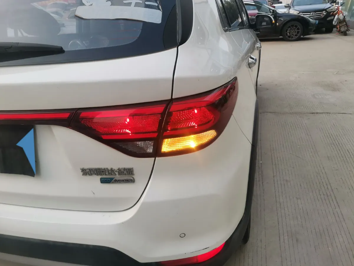 2017 Kia KX Cross 1.4L 100HP L4 6AT,autocango,china used car exporter,china ev exporter,chinese used car exporter,chinese used ev exporter