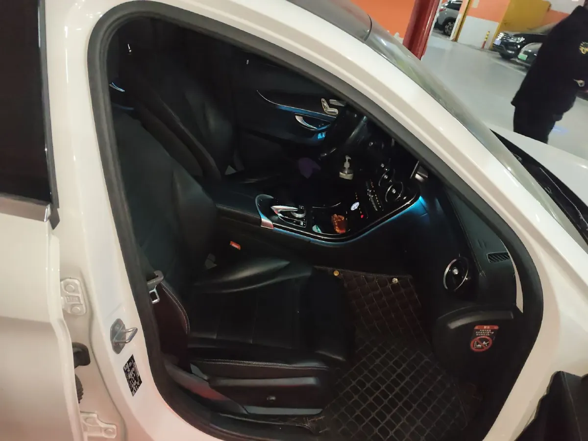 2017 Mercedes-Benz C Class 2.0T 184HP L4 9AT,autocango,china used car exporter,china ev exporter,chinese used car exporter,chinese used ev exporter