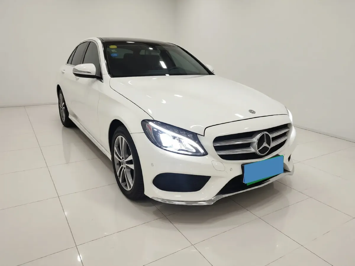 2017 Mercedes-Benz C Class 2.0T 184HP L4 9AT,autocango,china used car exporter,china ev exporter,chinese used car exporter,chinese used ev exporter