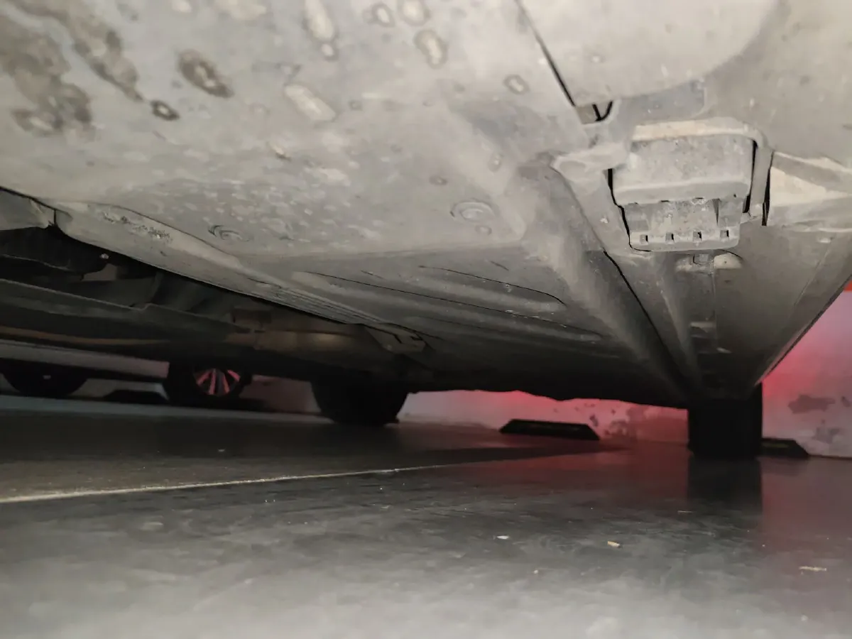 2017 Mercedes-Benz C Class 2.0T 184HP L4 9AT,autocango,china used car exporter,china ev exporter,chinese used car exporter,chinese used ev exporter