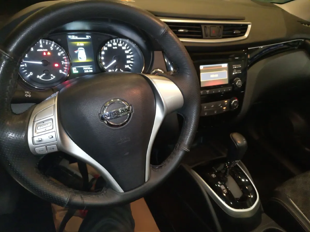 2017 Nissan Qashqai 2.0L 150HP L4 CVT,autocango,china used car exporter,china ev exporter,chinese used car exporter,chinese used ev exporter