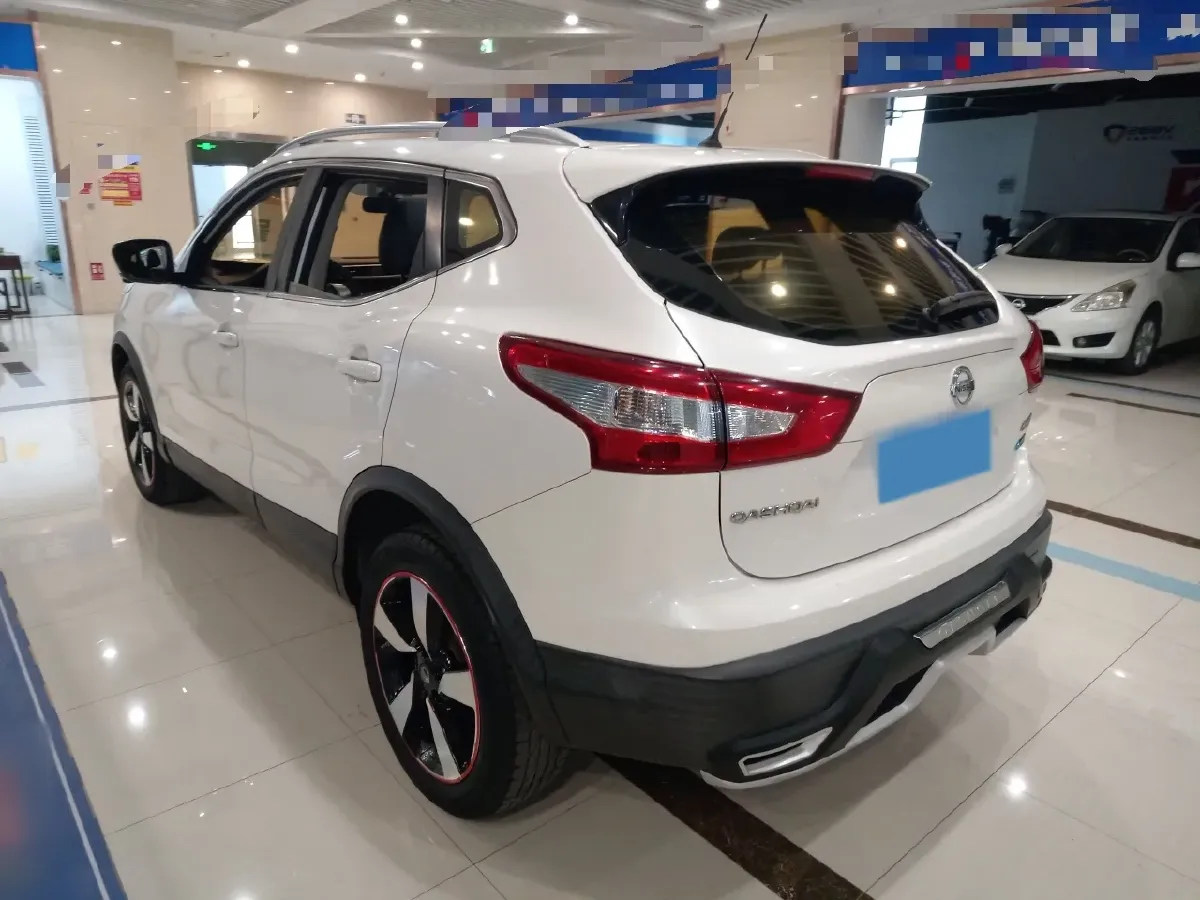 2017 Nissan Qashqai 2.0L 150HP L4 CVT,autocango,china used car exporter,china ev exporter,chinese used car exporter,chinese used ev exporter