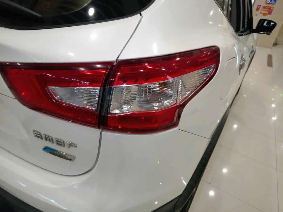 2017 Nissan Qashqai 2.0L 150HP L4 CVT,autocango,china used car exporter,china ev exporter,chinese used car exporter,chinese used ev exporter