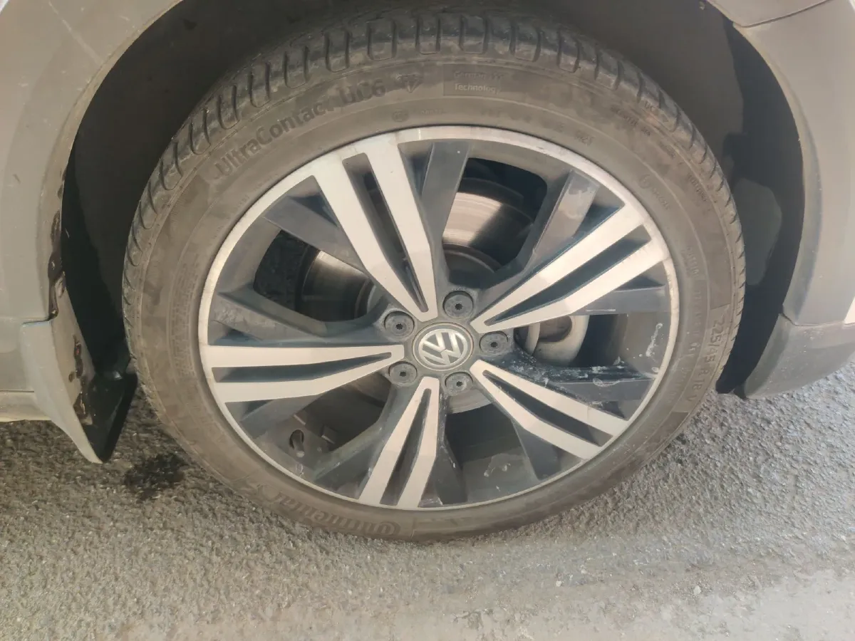 2018 Volkswagen Touran 1.4T 150HP L4 7DCT,autocango,china used car exporter,china ev exporter,chinese used car exporter,chinese used ev exporter