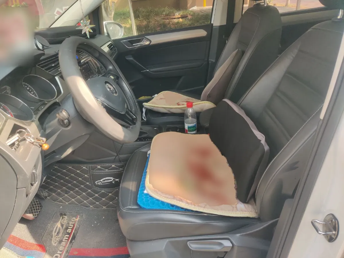 2018 Volkswagen Touran 1.4T 150HP L4 7DCT,autocango,china used car exporter,china ev exporter,chinese used car exporter,chinese used ev exporter