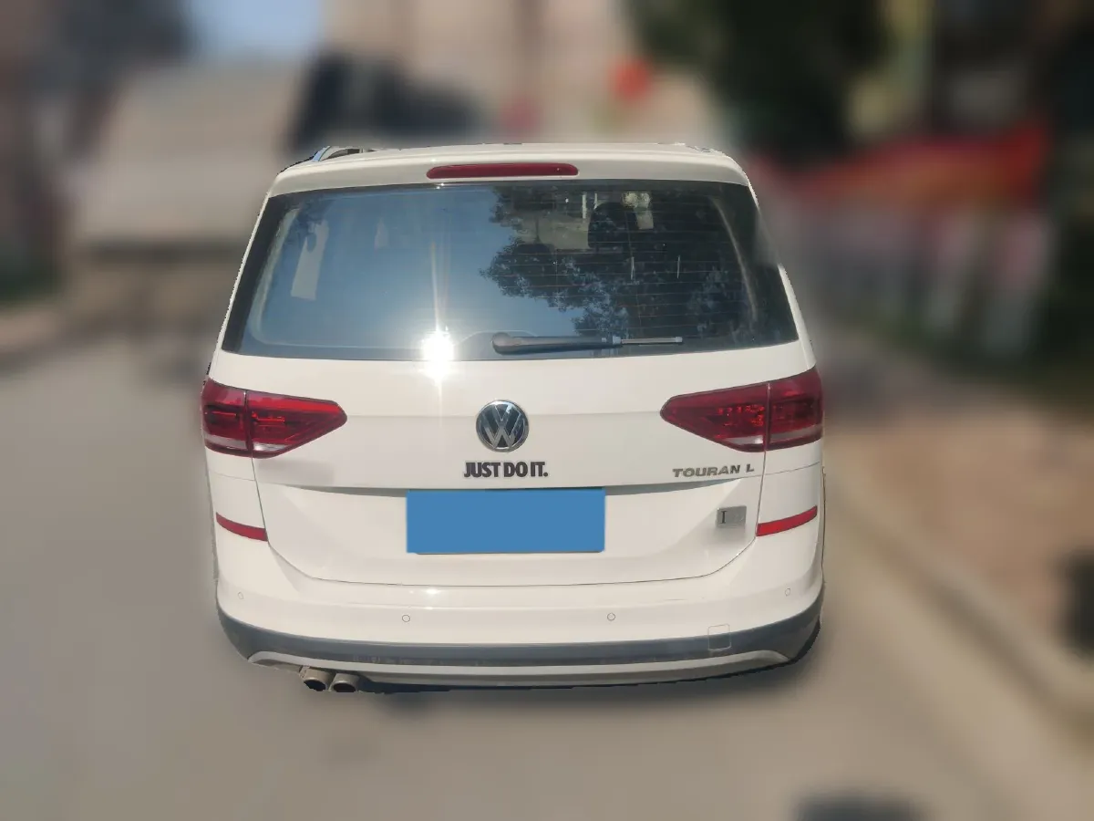 2018 Volkswagen Touran 1.4T 150HP L4 7DCT,autocango,china used car exporter,china ev exporter,chinese used car exporter,chinese used ev exporter