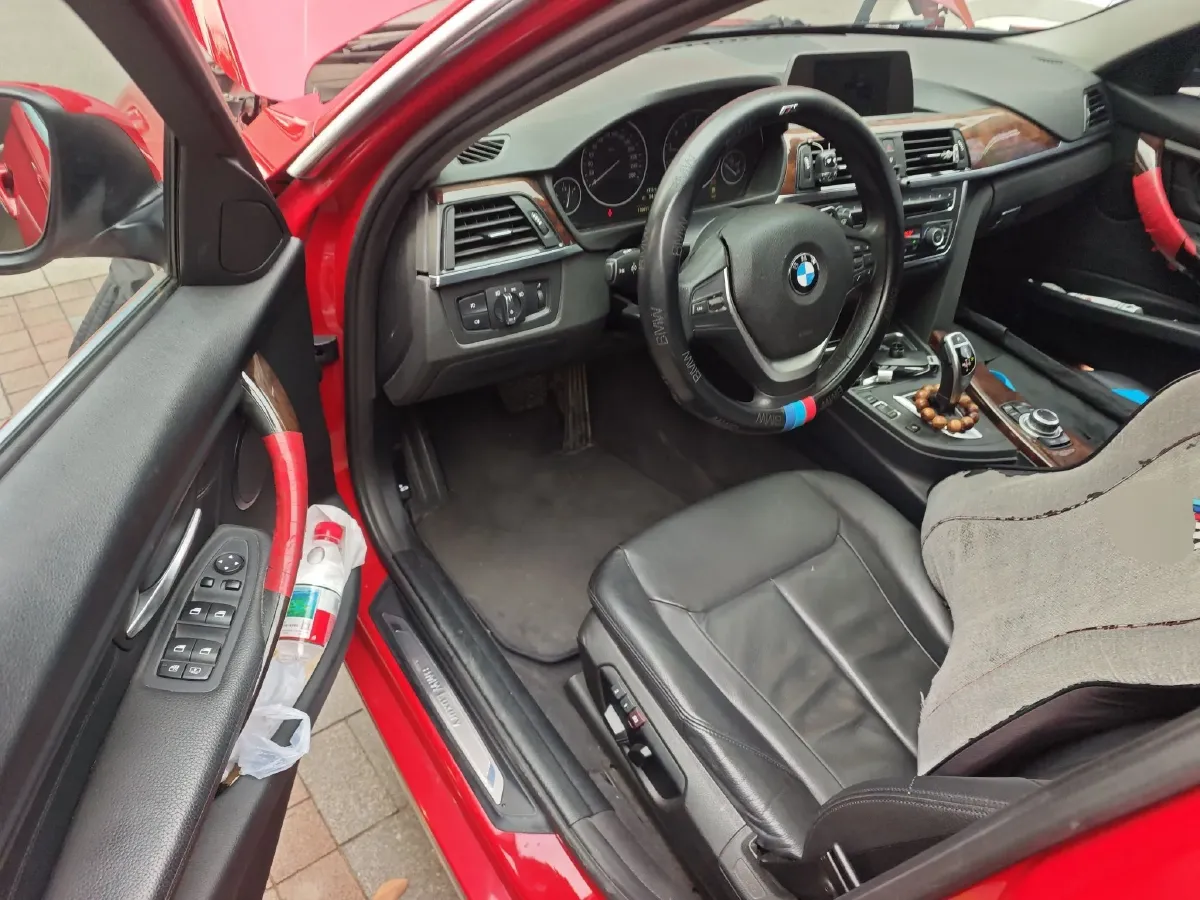 2014 BMW 3 Series 2.0T 184HP L4 8AT,autocango,china used car exporter,china ev exporter,chinese used car exporter,chinese used ev exporter