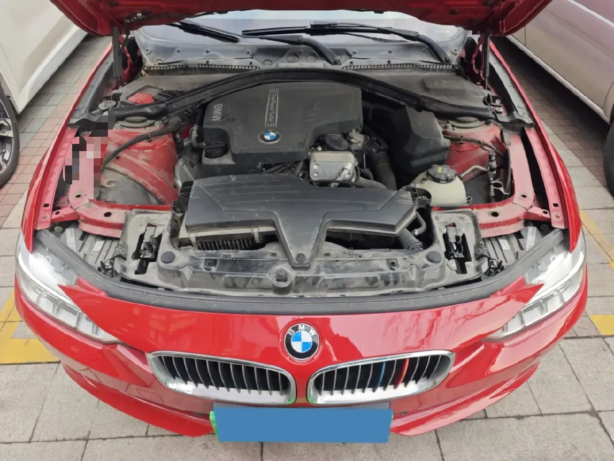 2014 BMW 3 Series 2.0T 184HP L4 8AT,autocango,china used car exporter,china ev exporter,chinese used car exporter,chinese used ev exporter