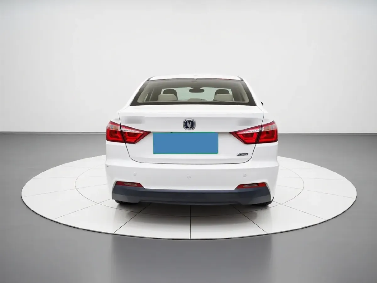 2015 ChangAn Alsvin V7 1.6L 124HP L4 4AT,autocango,china used car exporter,china ev exporter,chinese used car exporter,chinese used ev exporter