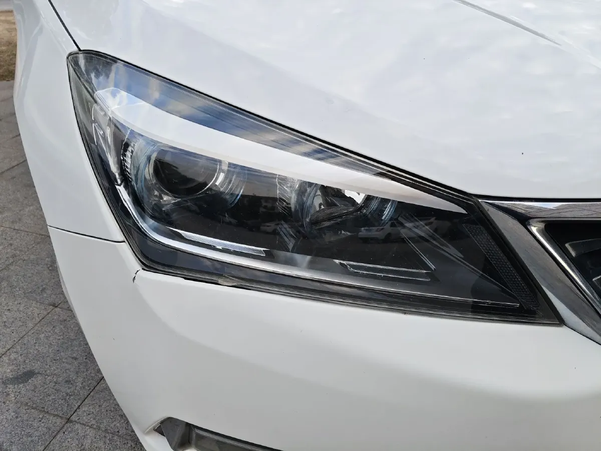 2015 ChangAn Alsvin V7 1.6L 124HP L4 4AT,autocango,china used car exporter,china ev exporter,chinese used car exporter,chinese used ev exporter