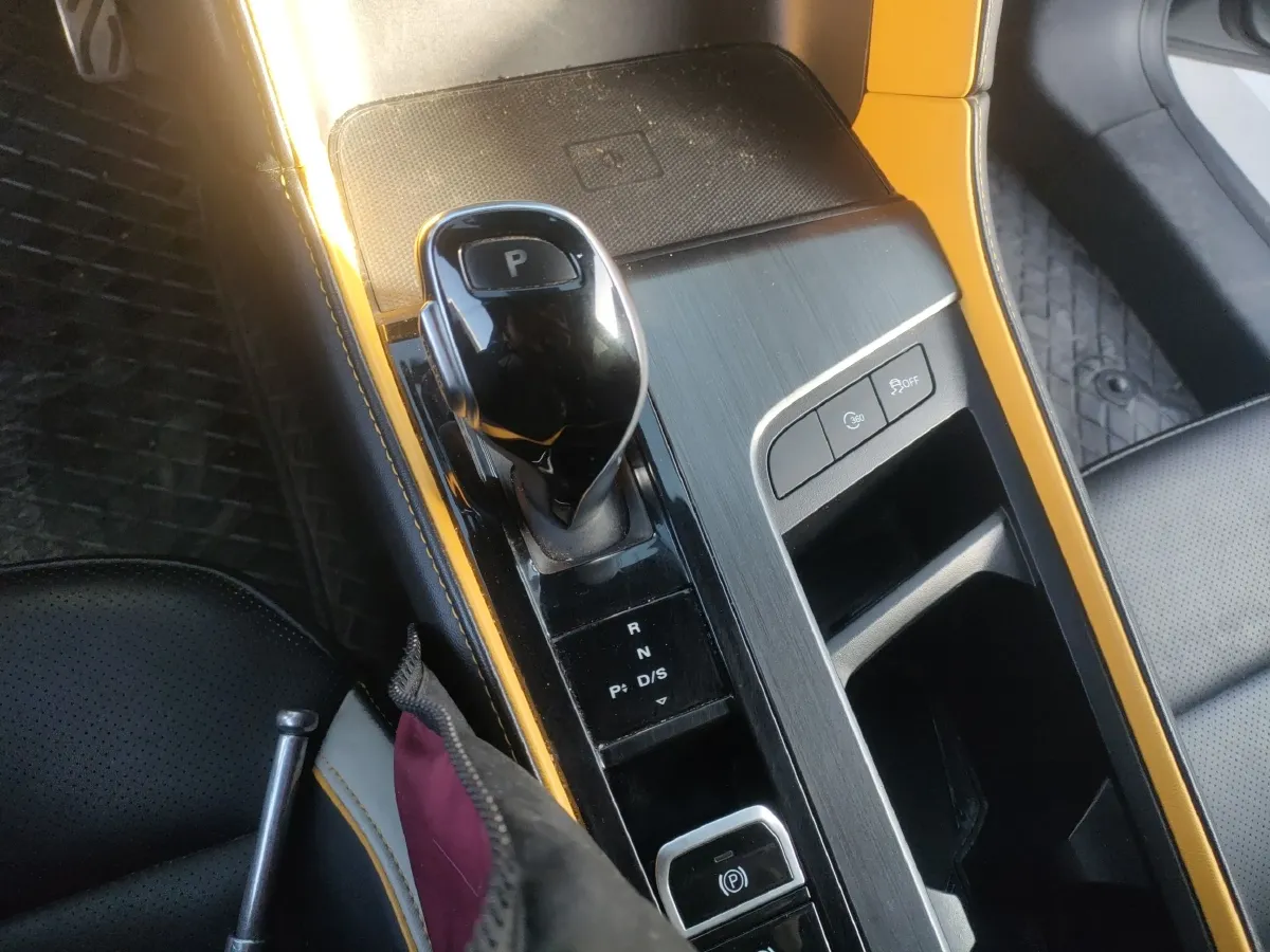 2021 MG MG6 1.5T 181HP L4 7DCT,autocango,china used car exporter,china ev exporter,chinese used car exporter,chinese used ev exporter