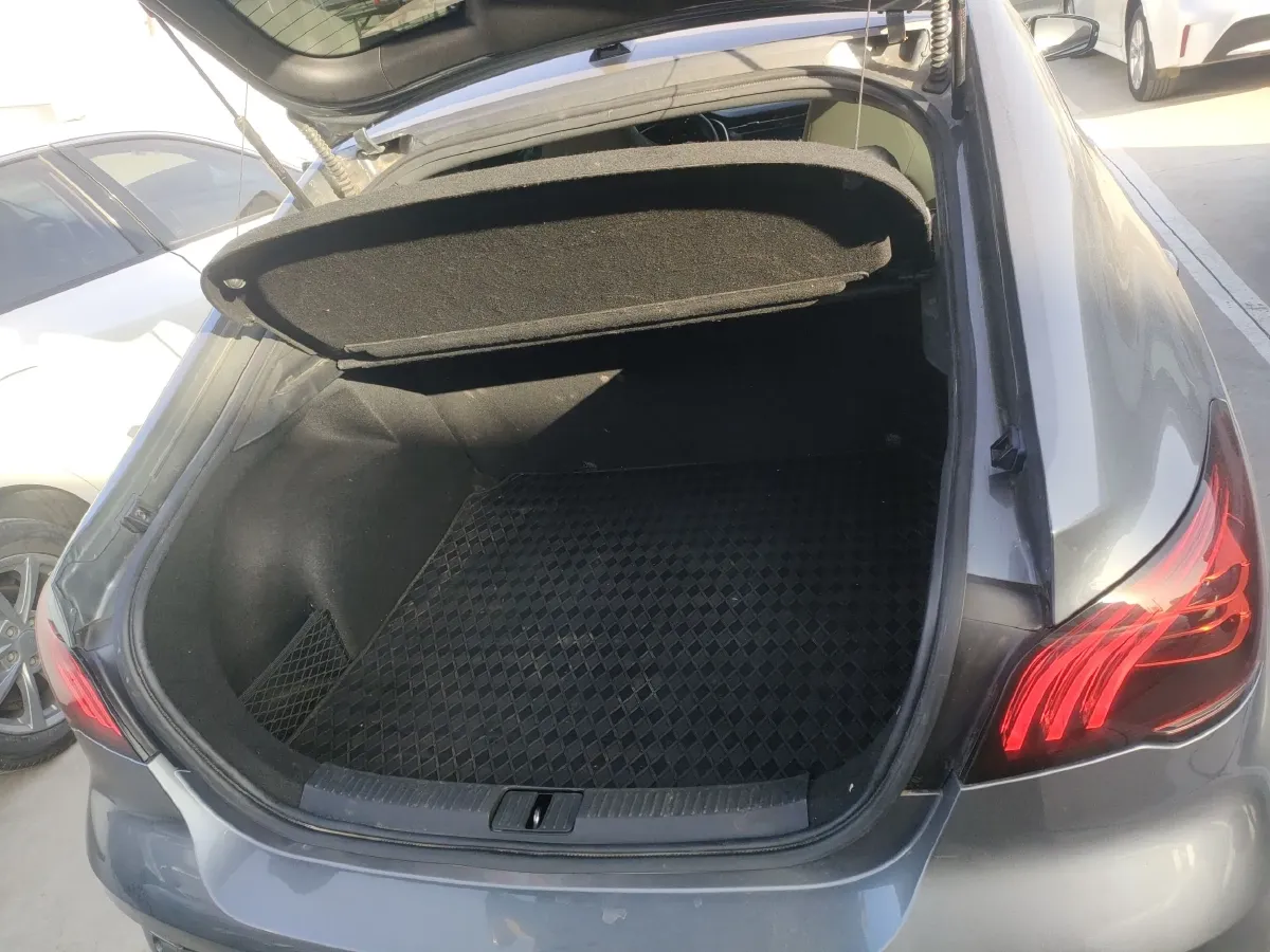 2021 MG MG6 1.5T 181HP L4 7DCT,autocango,china used car exporter,china ev exporter,chinese used car exporter,chinese used ev exporter