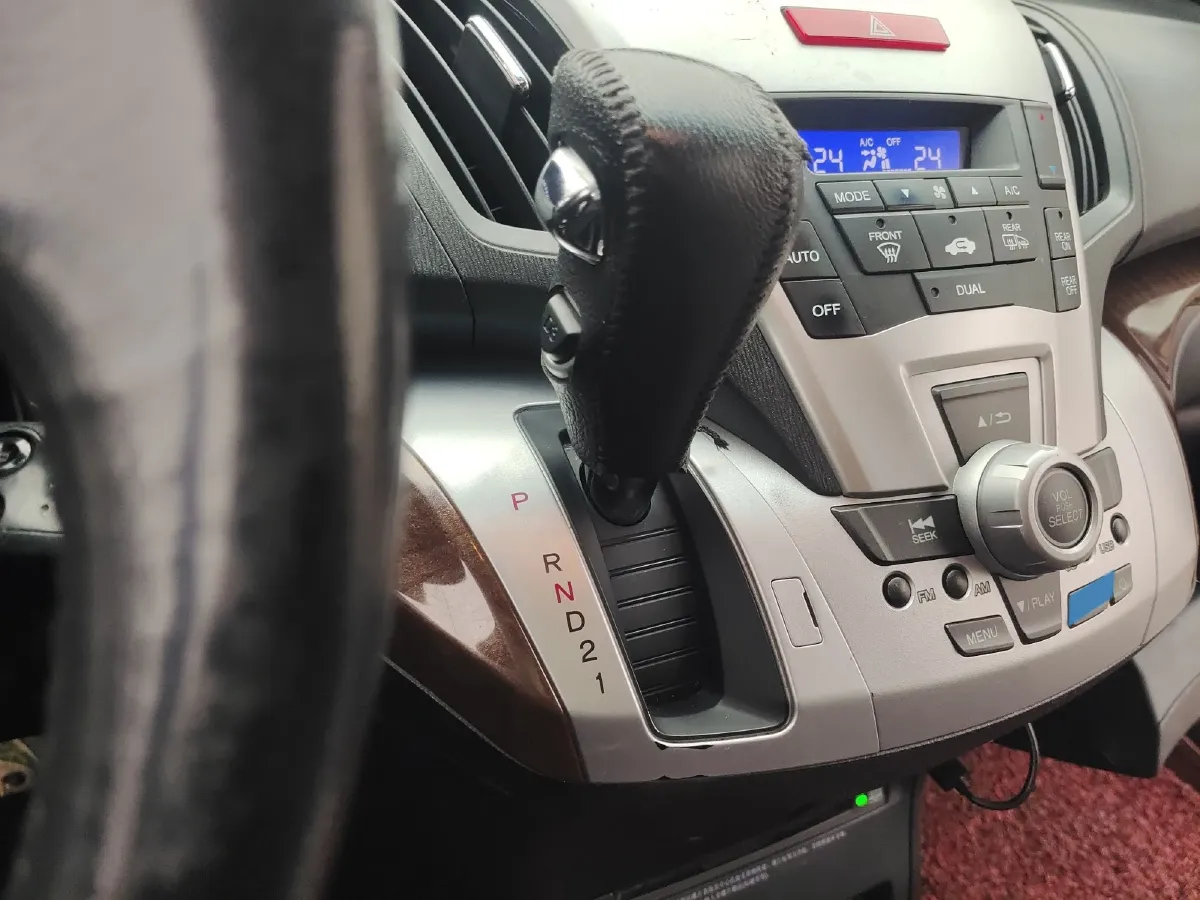 2013 Honda Odyssey 2.4L 181HP L4 5AT,autocango,china used car exporter,china ev exporter,chinese used car exporter,chinese used ev exporter