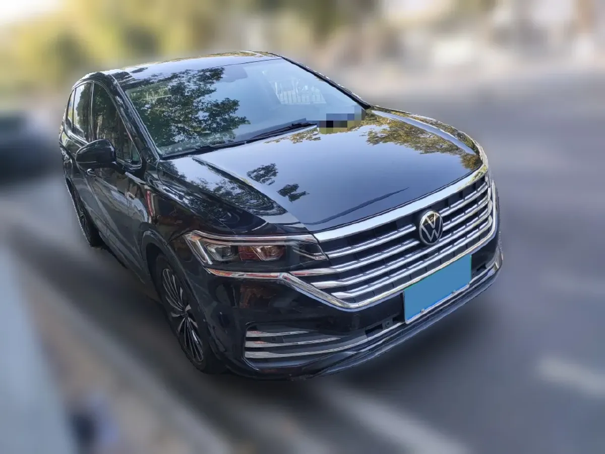 2020 Volkswagen Viloran 2.0T 220HP L4 7DCT,autocango,china used car exporter,china ev exporter,chinese used car exporter,chinese used ev exporter