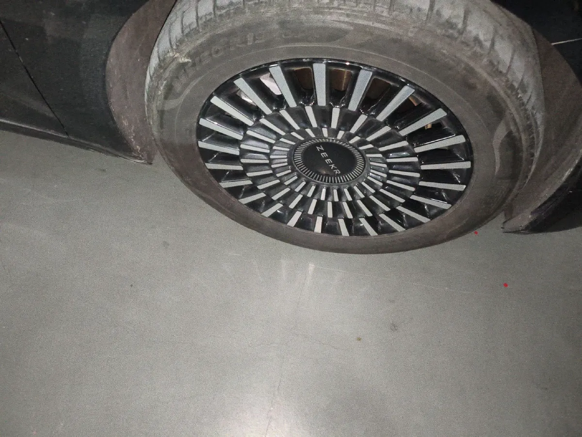 2024 Zeekr 009 BEV 108KWH,autocango,china used car exporter,china ev exporter,chinese used car exporter,chinese used ev exporter