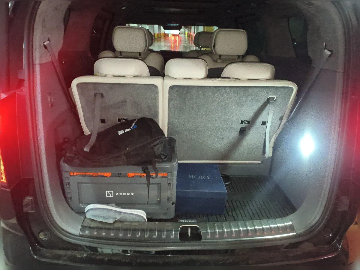 2024 Zeekr 009 BEV 108KWH,autocango,china used car exporter,china ev exporter,chinese used car exporter,chinese used ev exporter