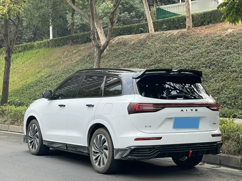 2024 AITO AITO M7 1.5T 152HP L4 REEV 40KWH,autocango,china used car exporter,china ev exporter,chinese used car exporter,chinese used ev exporter