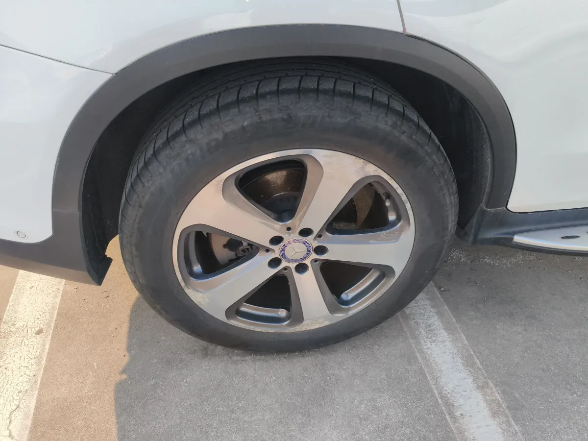 2017 Mercedes-Benz GLC Class 2.0T 211HP L4 9AT,autocango,china used car exporter,china ev exporter,chinese used car exporter,chinese used ev exporter