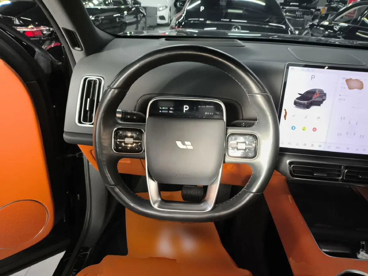 2023 Li L8 Range Extended 154HP REEV 40.9KWH,autocango,china used car exporter,china ev exporter,chinese used car exporter,chinese used ev exporter
