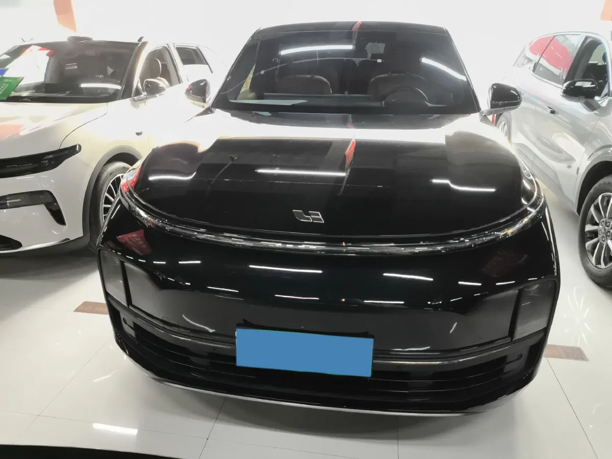 2023 Li L8 Range Extended 154HP REEV 40.9KWH,autocango,china used car exporter,china ev exporter,chinese used car exporter,chinese used ev exporter