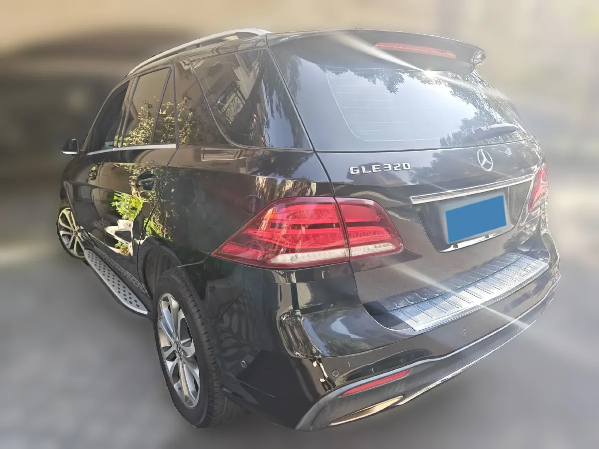 2017 Mercedes-Benz GLE Class 3.0T 272HP V6 9AT,autocango,china used car exporter,china ev exporter,chinese used car exporter,chinese used ev exporter