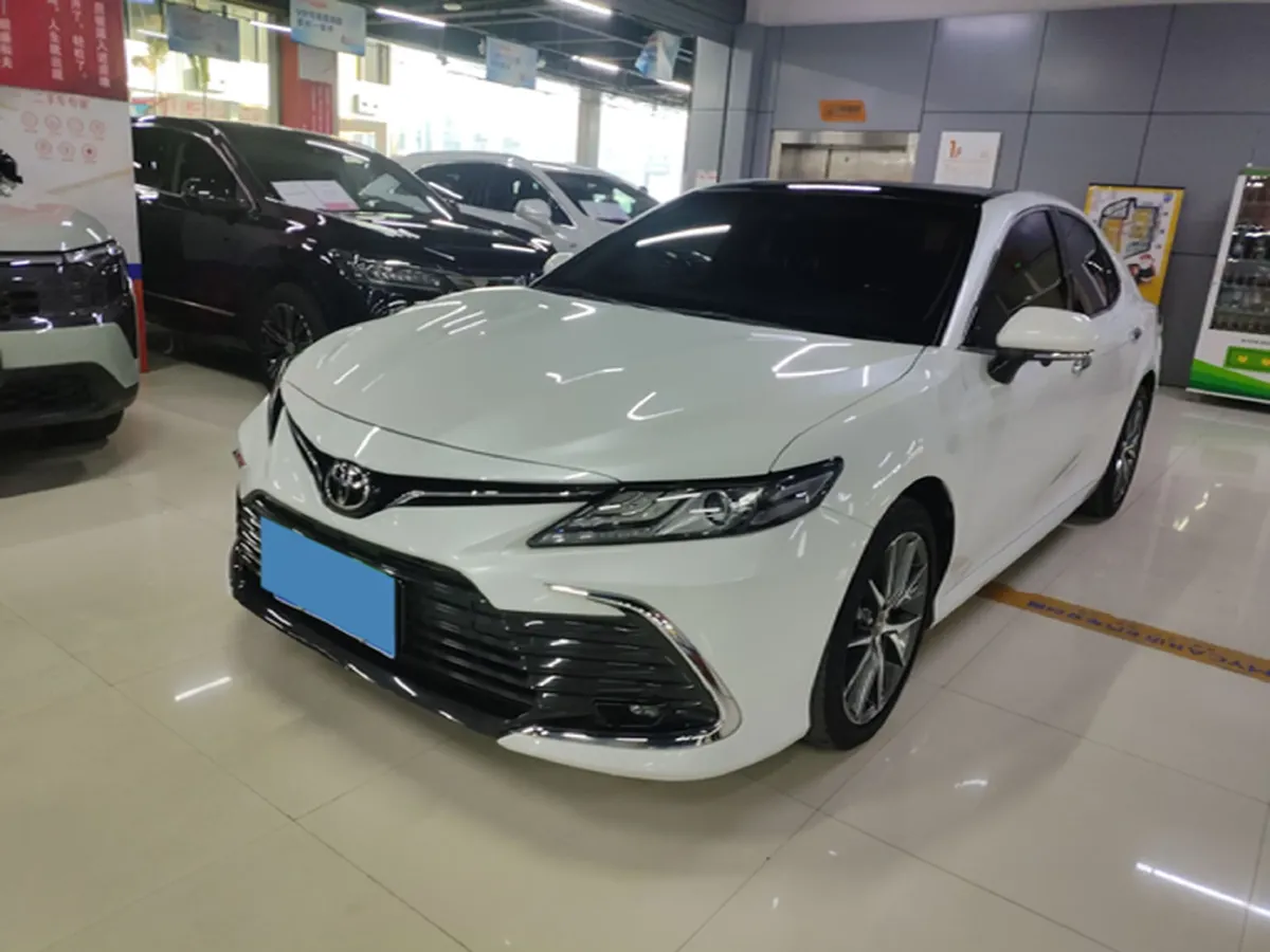 2021 Toyota Camry 2.5L 209HP L4 8AT,autocango,china used car exporter,china ev exporter,chinese used car exporter,chinese used ev exporter