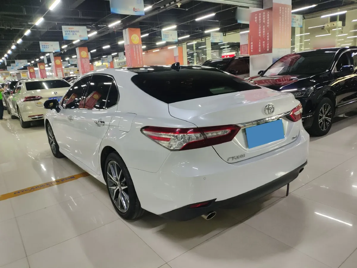 2021 Toyota Camry 2.5L 209HP L4 8AT,autocango,china used car exporter,china ev exporter,chinese used car exporter,chinese used ev exporter