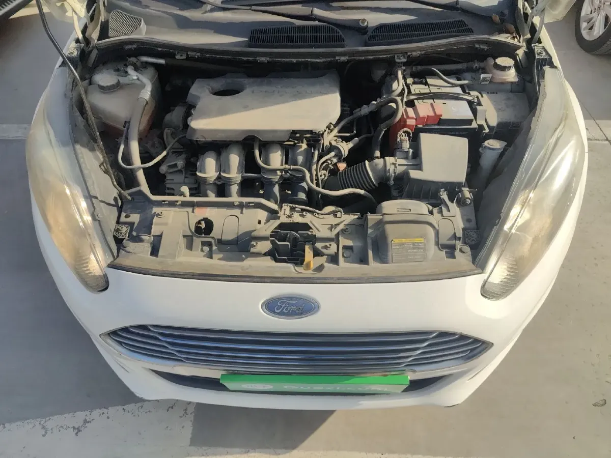 2013 Ford Fiesta 1.5L 110HP L4 6DCT,autocango,china used car exporter,china ev exporter,chinese used car exporter,chinese used ev exporter