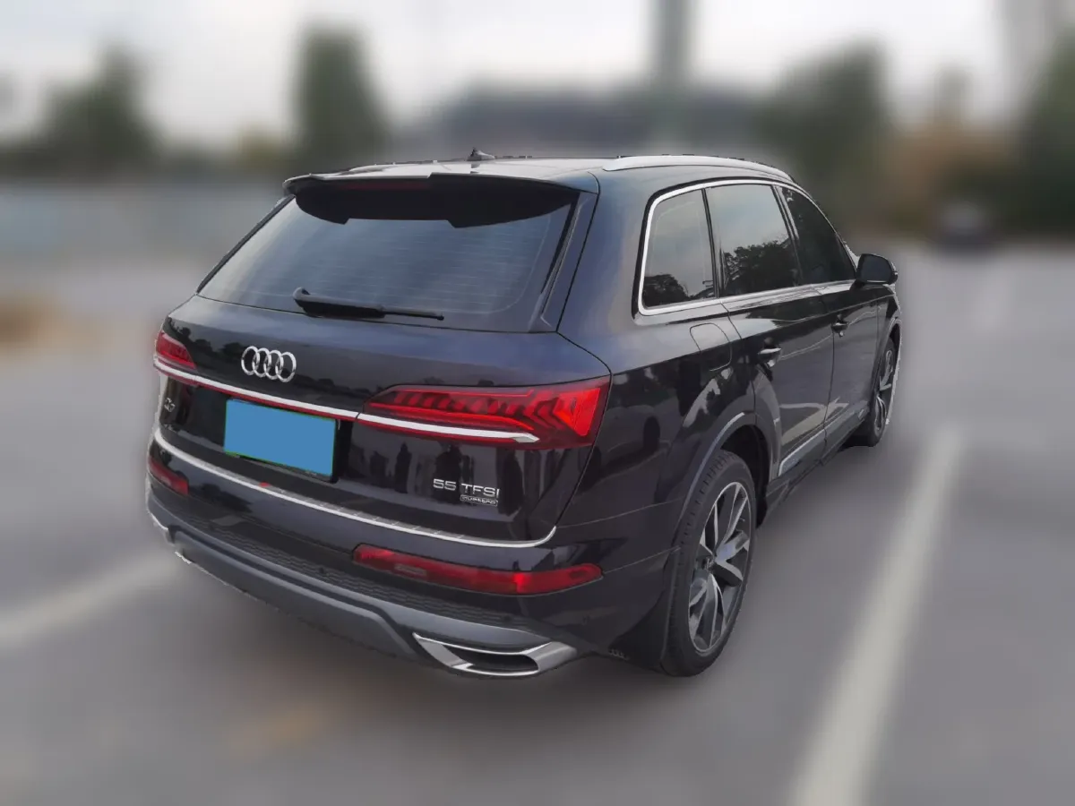 2022 Audi Q7 3.0T 340HP V6 8AT,autocango,china used car exporter,china ev exporter,chinese used car exporter,chinese used ev exporter
