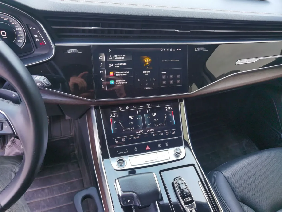 2022 Audi Q7 3.0T 340HP V6 8AT,autocango,china used car exporter,china ev exporter,chinese used car exporter,chinese used ev exporter