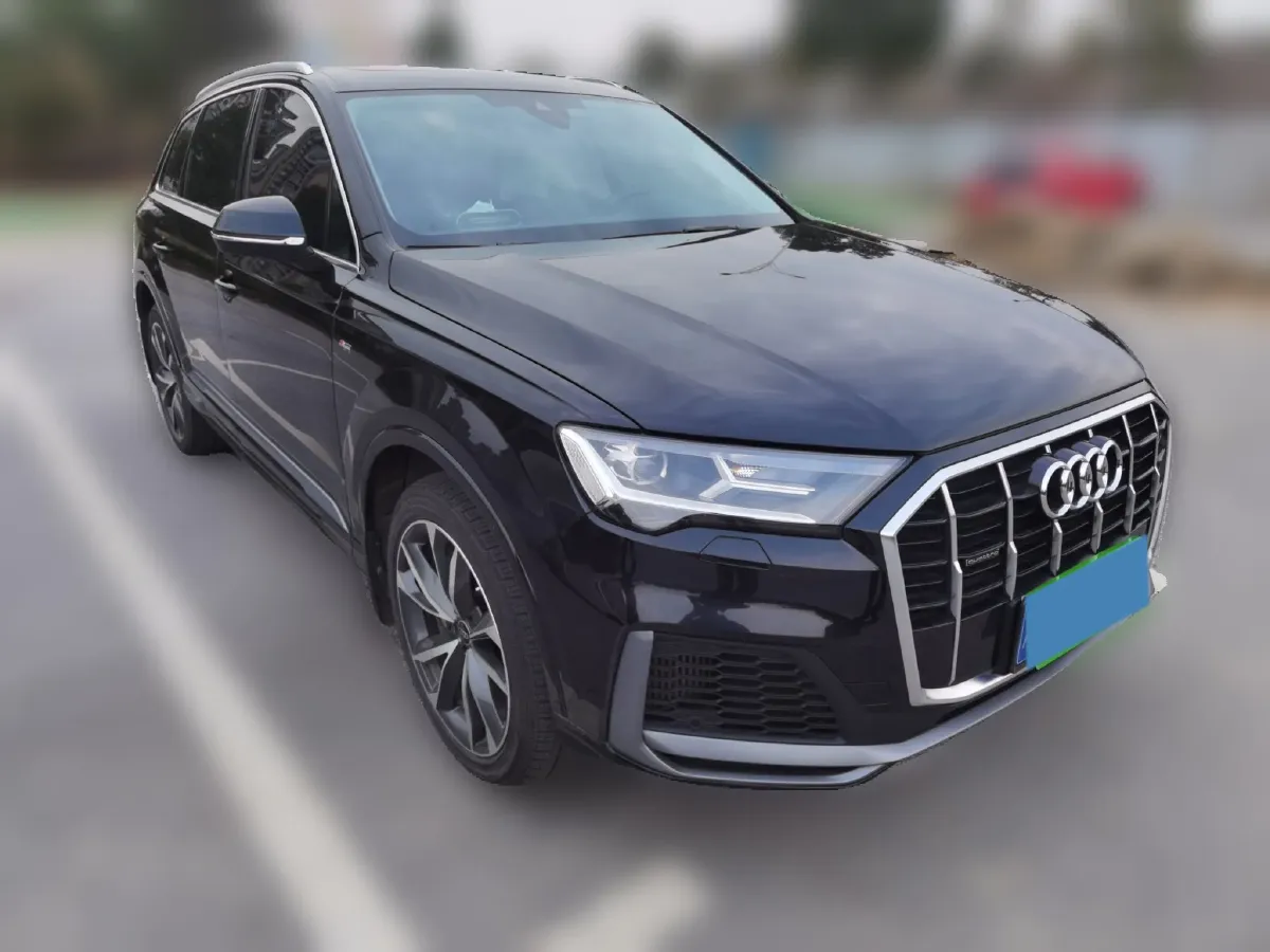 2022 Audi Q7 3.0T 340HP V6 8AT,autocango,china used car exporter,china ev exporter,chinese used car exporter,chinese used ev exporter