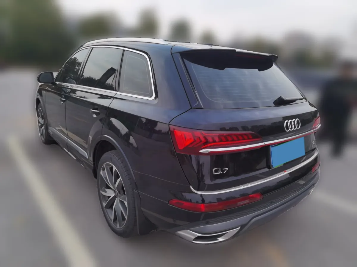 2022 Audi Q7 3.0T 340HP V6 8AT,autocango,china used car exporter,china ev exporter,chinese used car exporter,chinese used ev exporter