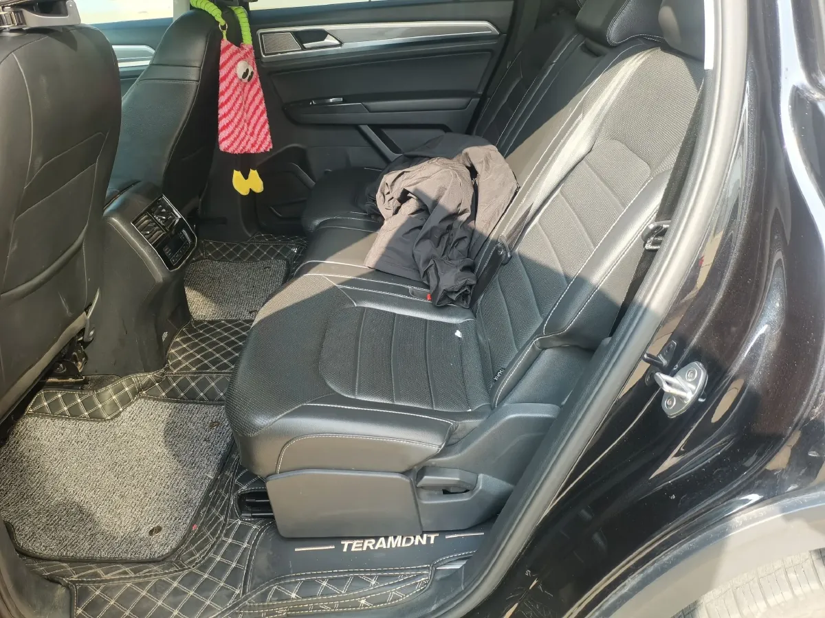 2020 Volkswagen Teramont 2.0T 186HP L4 7DCT,autocango,china used car exporter,china ev exporter,chinese used car exporter,chinese used ev exporter