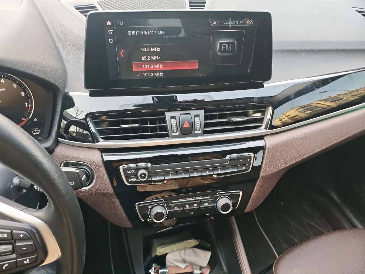 2022 BMW X1 1.5T 140HP L3 7DCT,autocango,china used car exporter,china ev exporter,chinese used car exporter,chinese used ev exporter