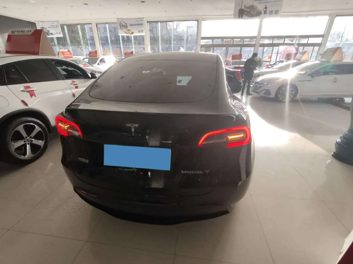 2022 Tesla Model Y BEV 60KWH,autocango,china used car exporter,china ev exporter,chinese used car exporter,chinese used ev exporter