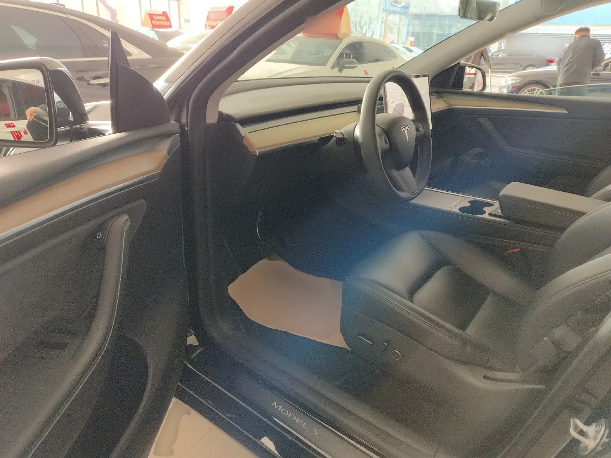 2022 Tesla Model Y BEV 60KWH,autocango,china used car exporter,china ev exporter,chinese used car exporter,chinese used ev exporter