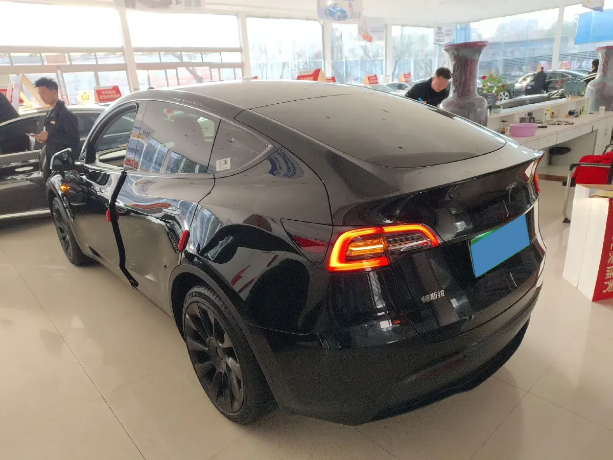 2022 Tesla Model Y BEV 60KWH,autocango,china used car exporter,china ev exporter,chinese used car exporter,chinese used ev exporter