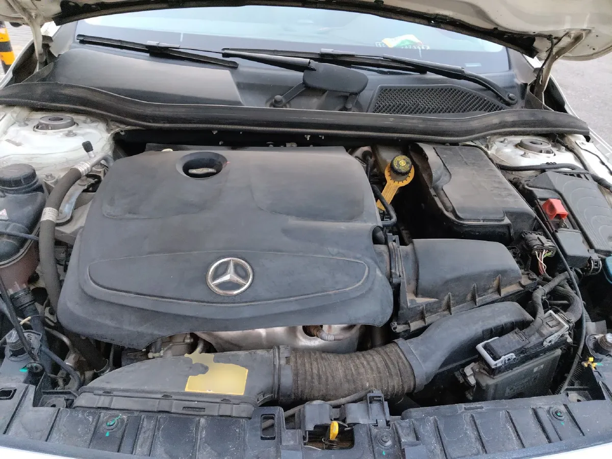 2017 Mercedes-Benz GLA Class 1.6T 156HP L4 7DCT,autocango,china used car exporter,china ev exporter,chinese used car exporter,chinese used ev exporter