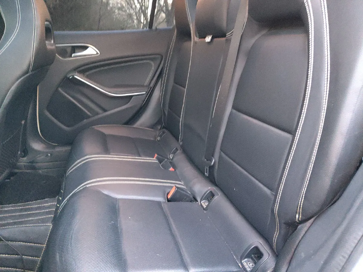 2017 Mercedes-Benz GLA Class 1.6T 156HP L4 7DCT,autocango,china used car exporter,china ev exporter,chinese used car exporter,chinese used ev exporter