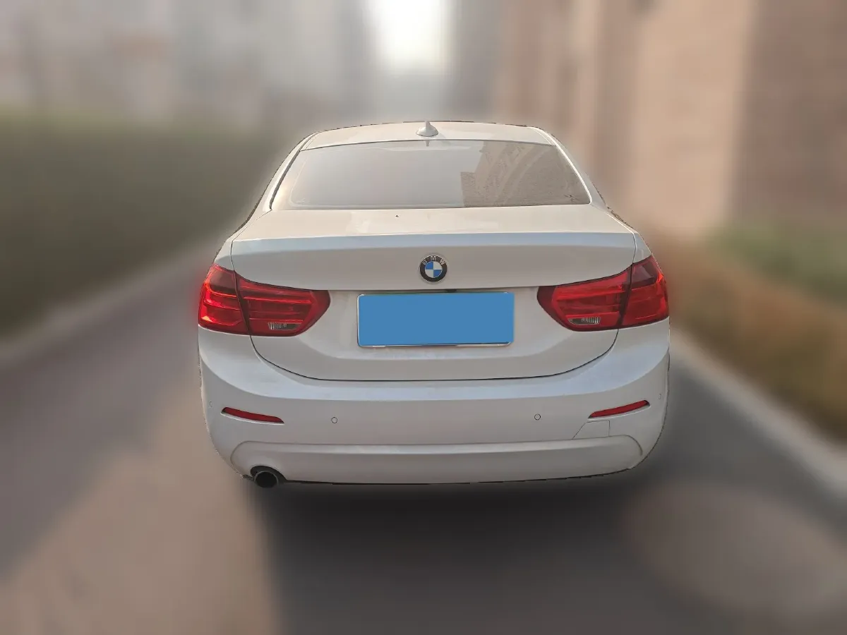 2018 BMW 1 Series 1.5T 136HP L3 6AT,autocango,china used car exporter,china ev exporter,chinese used car exporter,chinese used ev exporter