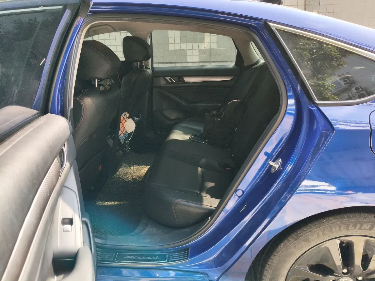 2018 Honda Accord 2.0L 146HP L4 E-CVT Hybrid,autocango,china used car exporter,china ev exporter,chinese used car exporter,chinese used ev exporter