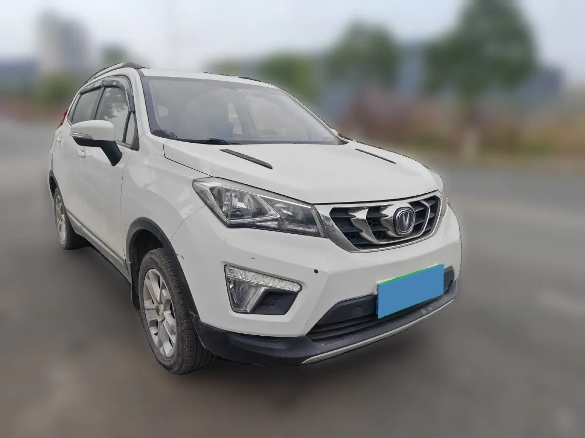 2016 ChangAn CS15 1.5L 107HP L4 5MT,autocango,china used car exporter,china ev exporter,chinese used car exporter,chinese used ev exporter