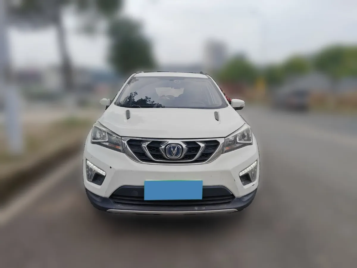 2016 ChangAn CS15 1.5L 107HP L4 5MT,autocango,china used car exporter,china ev exporter,chinese used car exporter,chinese used ev exporter