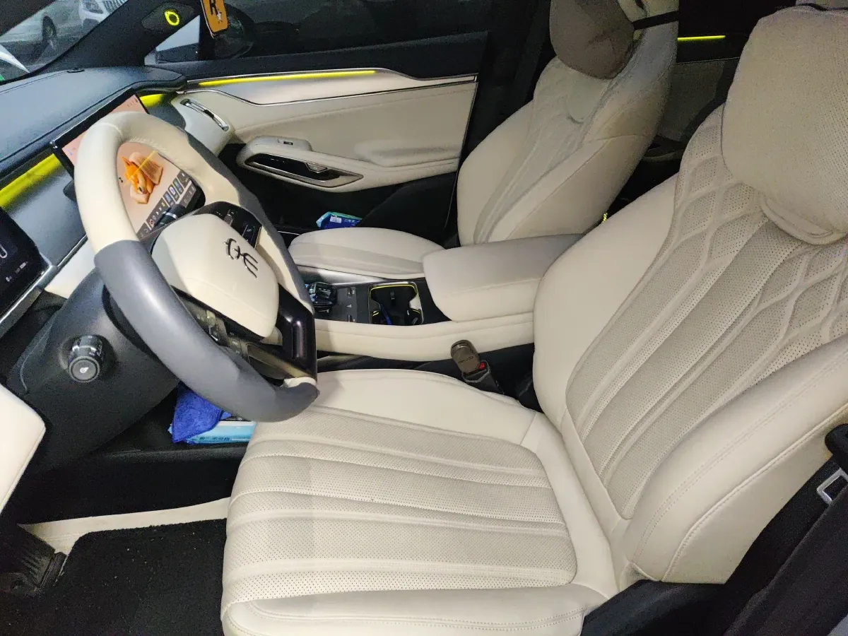 2024 BYD SongL EV BEV 71.8KWH,autocango,china used car exporter,china ev exporter,chinese used car exporter,chinese used ev exporter