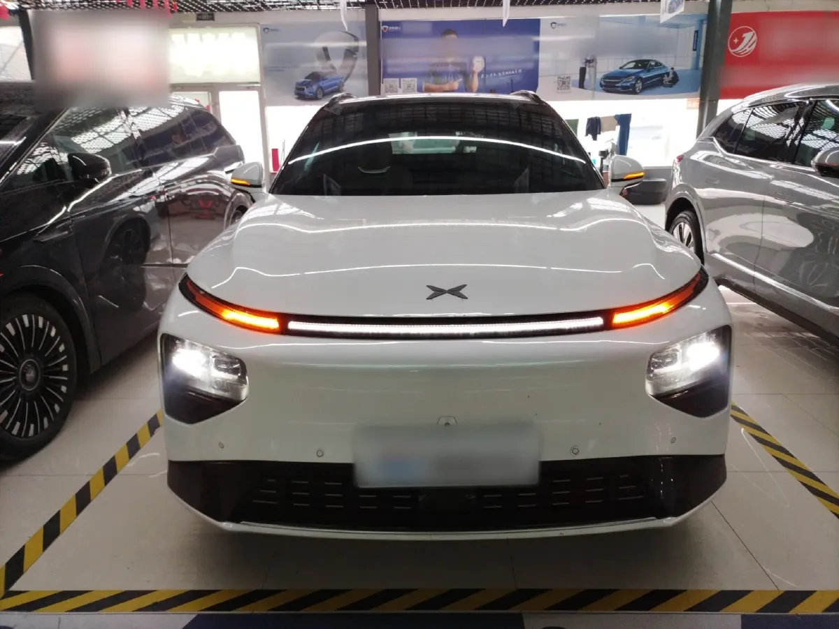 2025 Xpeng G9 BEV 79KWH,autocango,china used car exporter,china ev exporter,chinese used car exporter,chinese used ev exporter