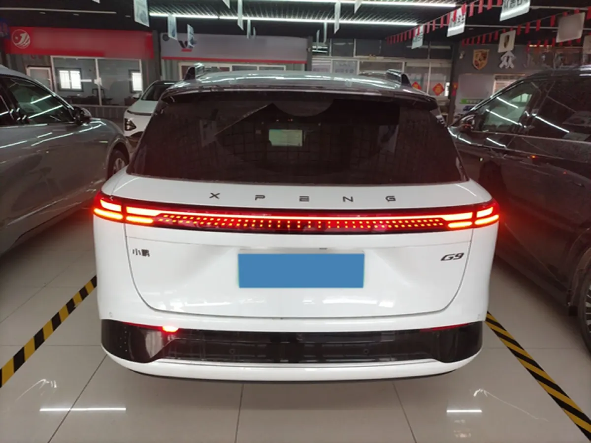 2025 Xpeng G9 BEV 79KWH,autocango,china used car exporter,china ev exporter,chinese used car exporter,chinese used ev exporter