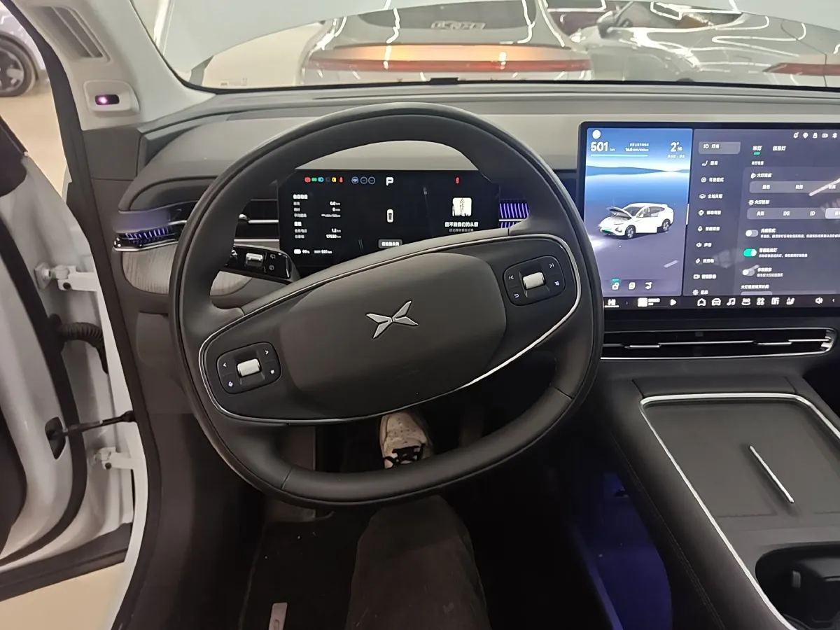 2025 Xpeng G6 BEV 68.5KWH,autocango,china used car exporter,china ev exporter,chinese used car exporter,chinese used ev exporter