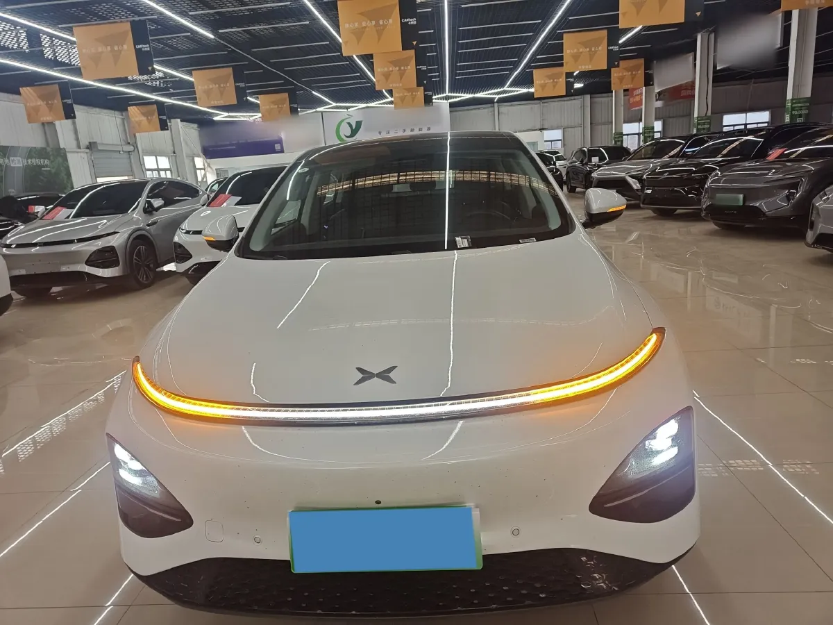 2025 Xpeng G6 BEV 68.5KWH,autocango,china used car exporter,china ev exporter,chinese used car exporter,chinese used ev exporter
